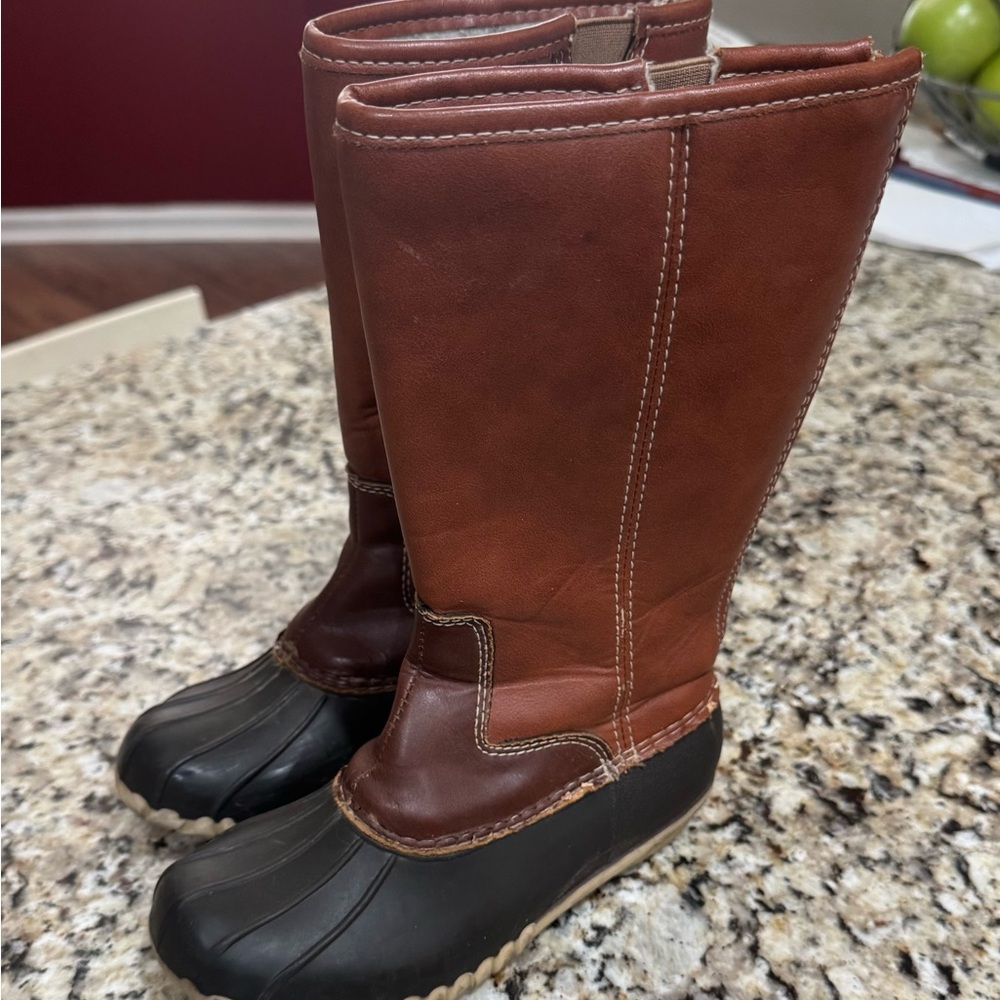 Outwoods Brown and Black Kids Boots